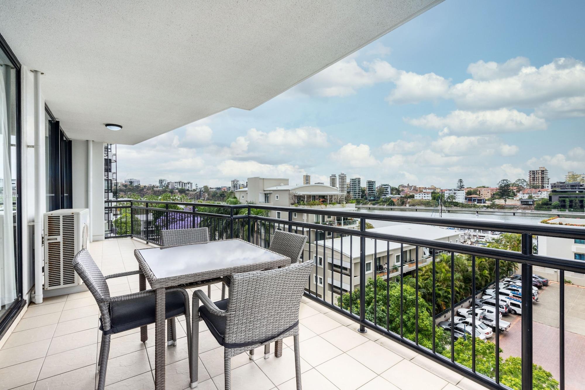 Aparthotel The Docks On Goodwin Brisbane Exterior foto