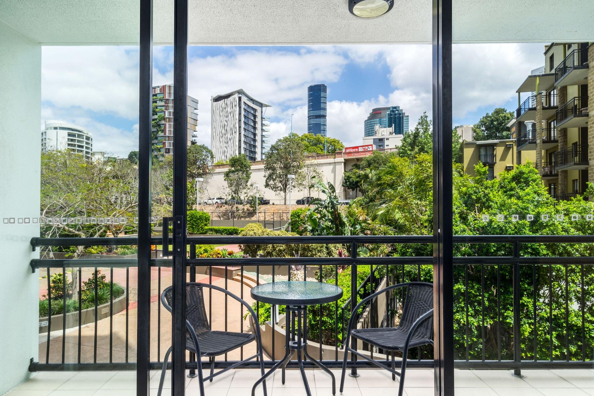 Aparthotel The Docks On Goodwin Brisbane Exterior foto